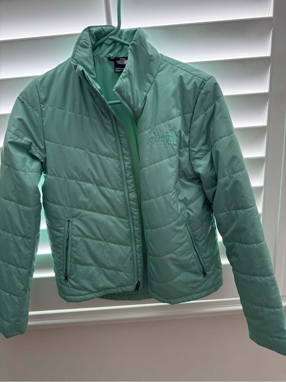 The North Face Mint Green Women’s Puffer Jacket extra Small
